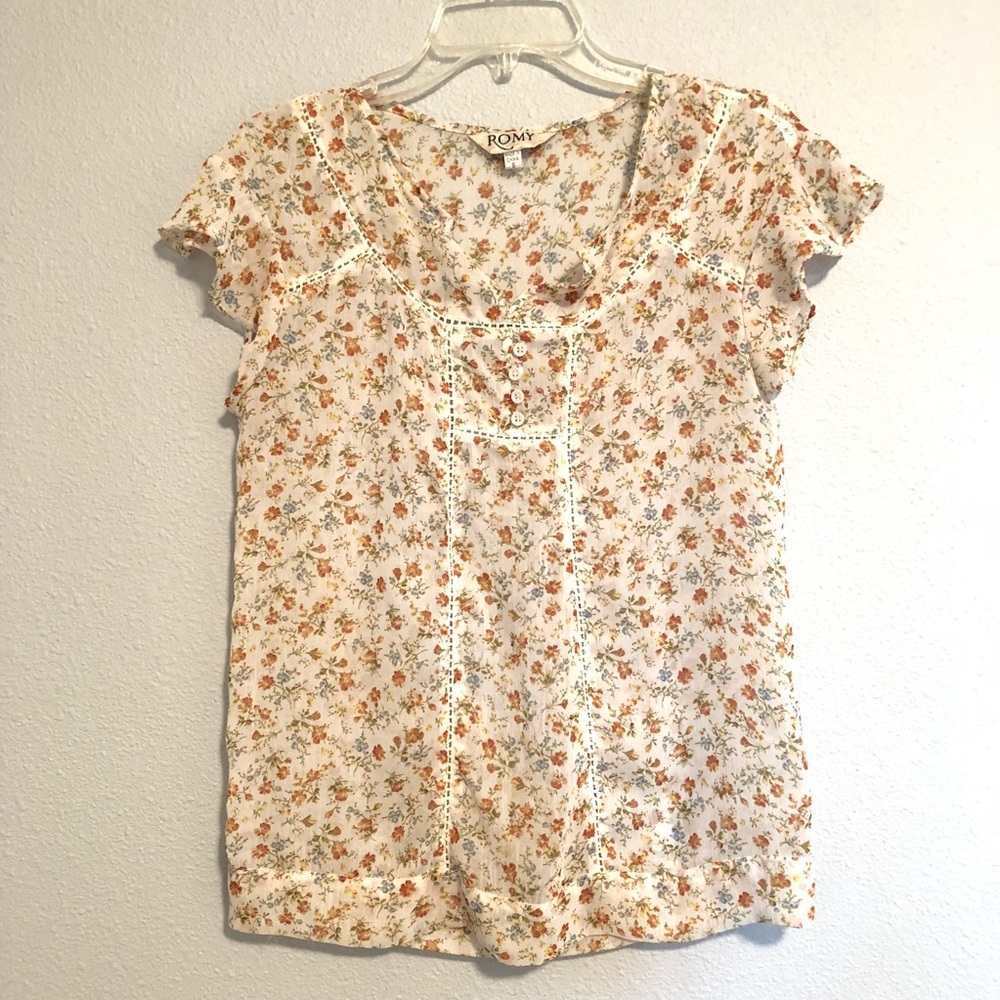 floral chiffon top - Picture 3 of 8